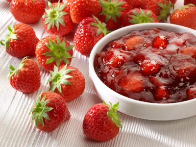 Topfil Strawberry | Patisserie