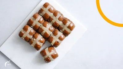 Chocolate hot-cross bun