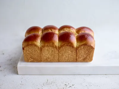 Plant-based brioche with Wildfarmed Sourdough Sapore Sally 