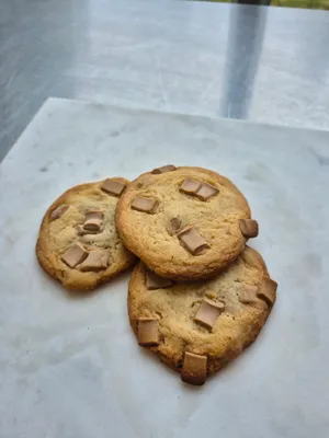 Puratos Blonde Cookie recipe with Amber chocolate chunks