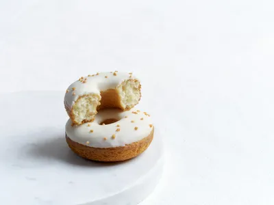 Cake Doughnut with Satin CC Plain mix