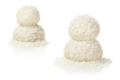 Satin Crème Cake Coconut