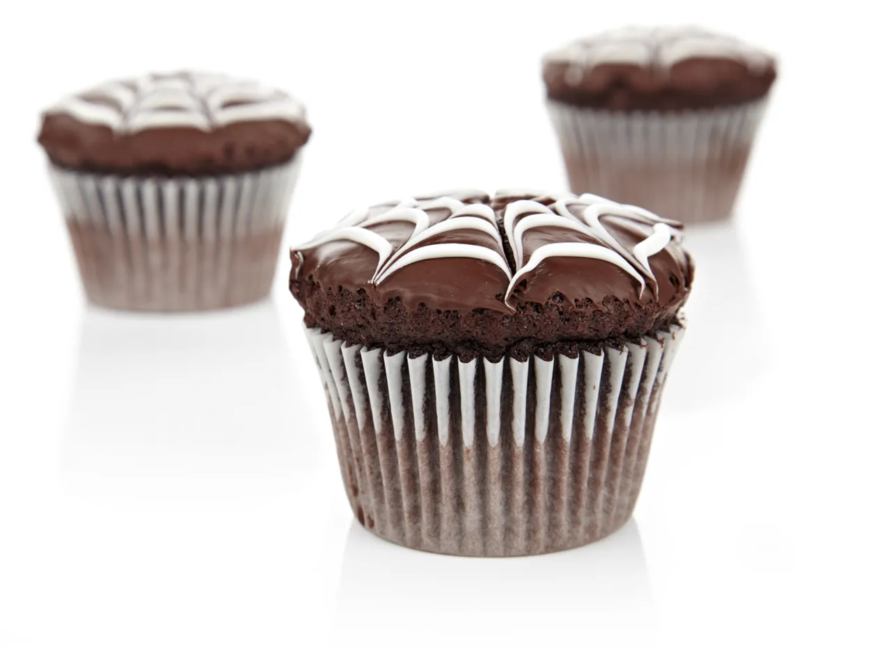 Spooky Spider's Web Cupcakes - Puratos